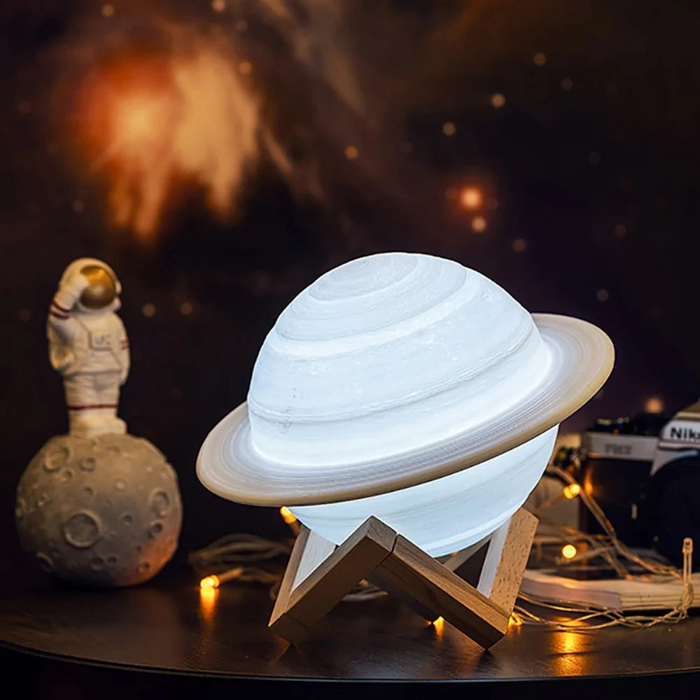 Hold Saturn in Your Hands! Saturn Lamp with Color-Changing Rings